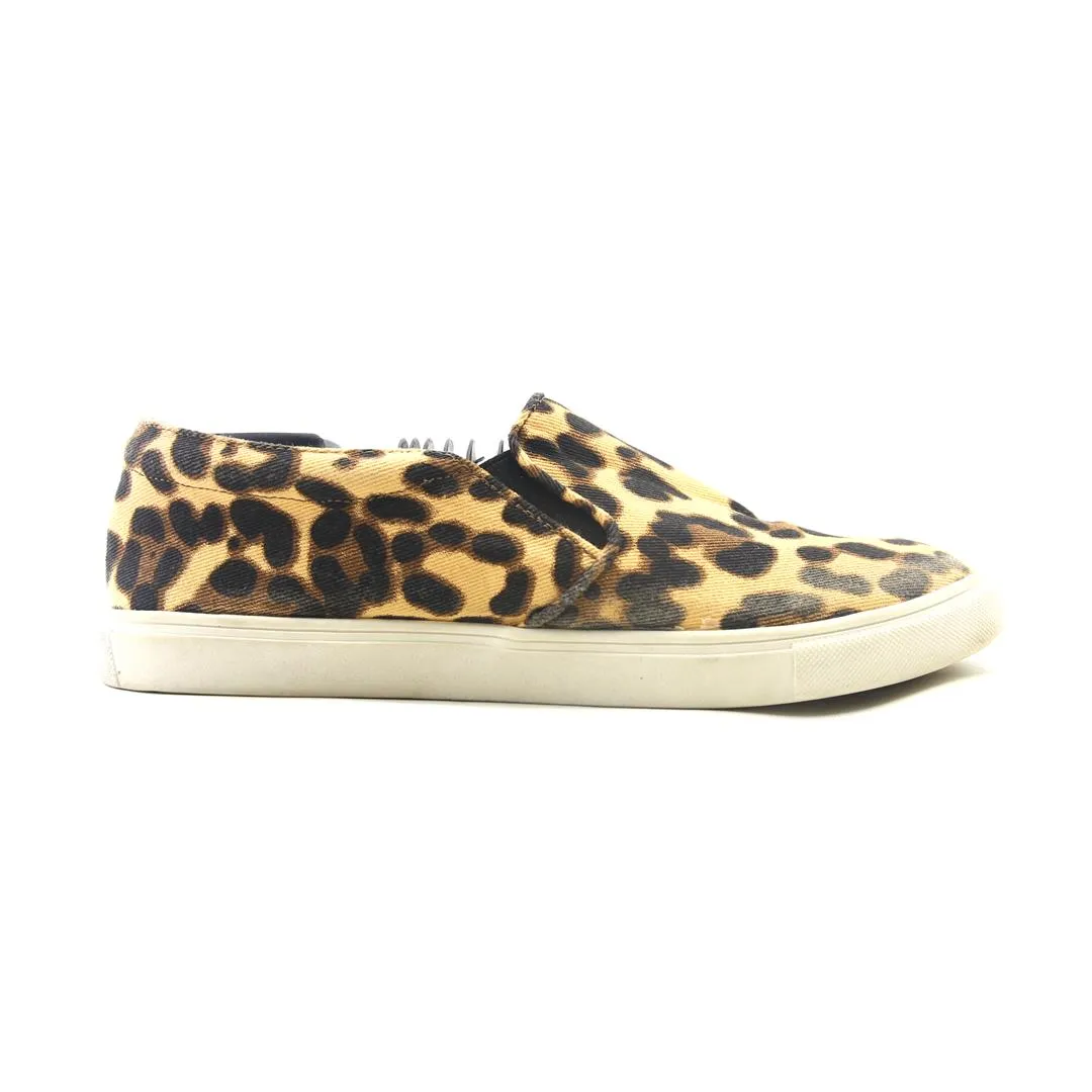 A NEWDAY CANVAS LEOPARD PRINT