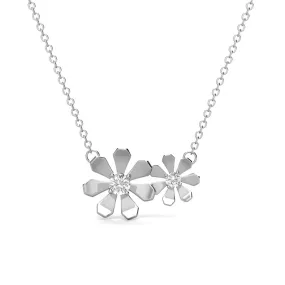 Daisy 18k White Gold Plated Flower Necklace with Crystals