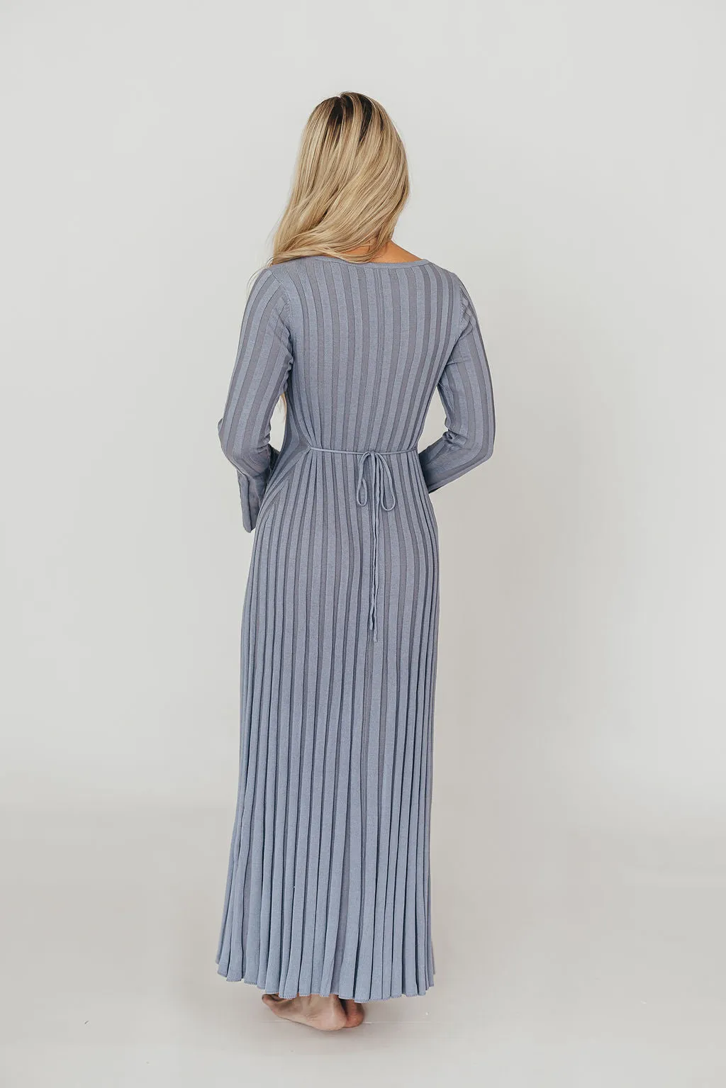 Hadley Long Sleeve V-Neck Knit Maxi Dress in Dusty Blue