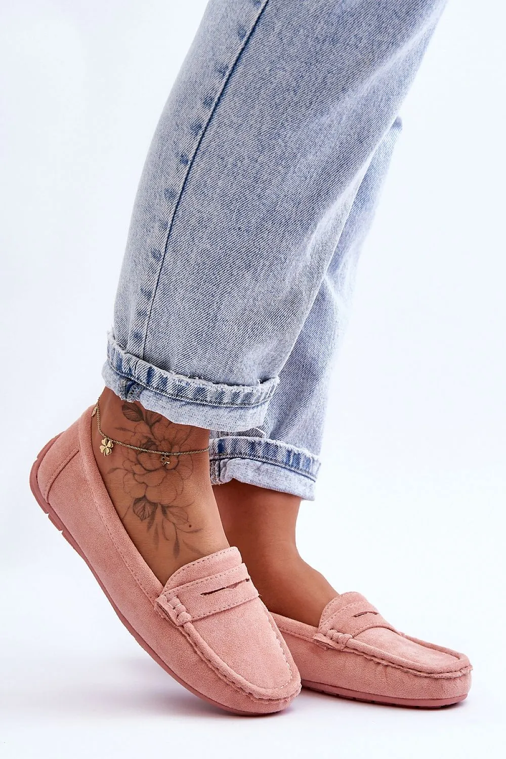 Luxurious & Comfy Moccasins