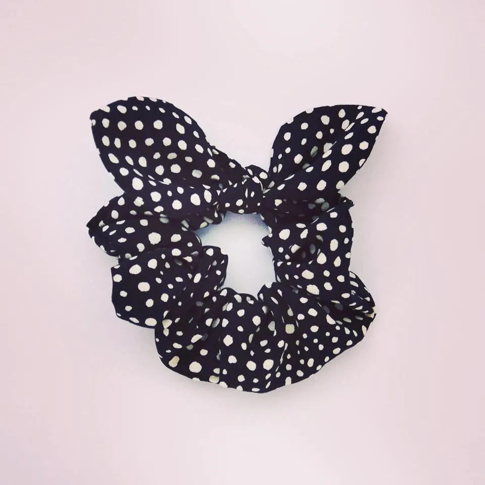 MINI Bow Scrunchie - Pebble Noir