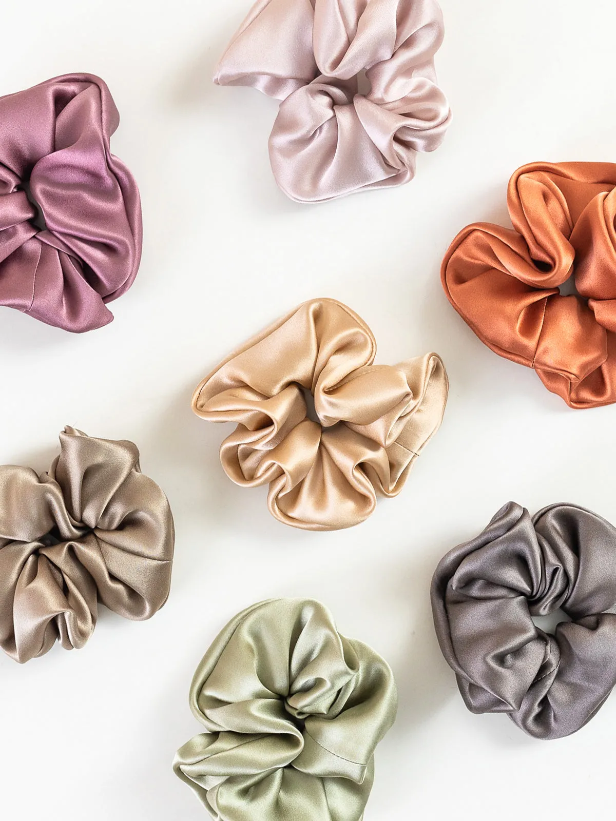 "Silken Hair" Silk Scrunchie Hair Tie - Champagne